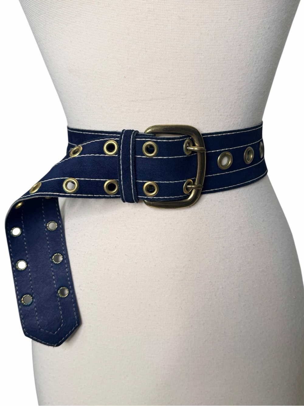 Vintage Navy Rare Suede Belt from the 70’s.